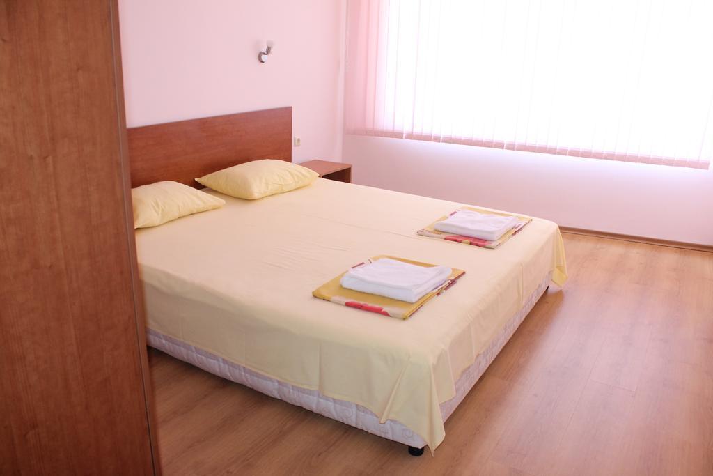 Aqua Blue Apartments Pantai Sunny Ruang foto